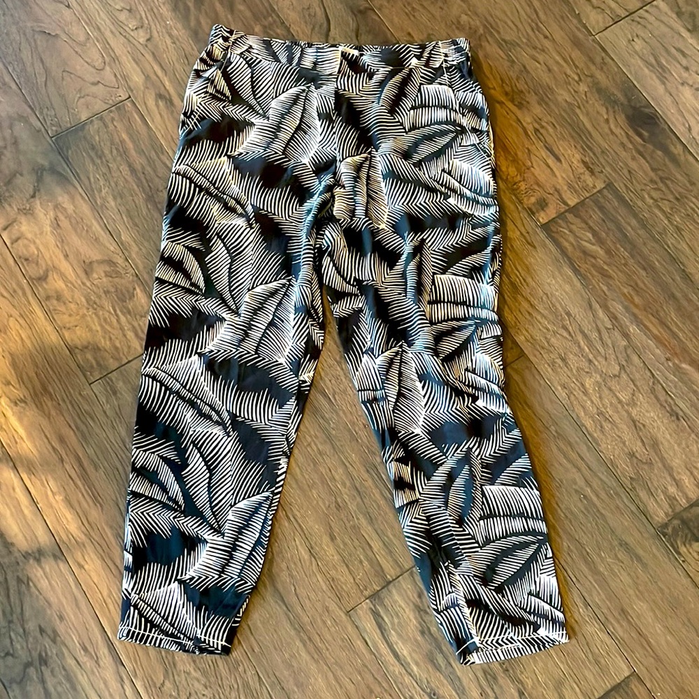 GAP elastic waist palm leaf pants
